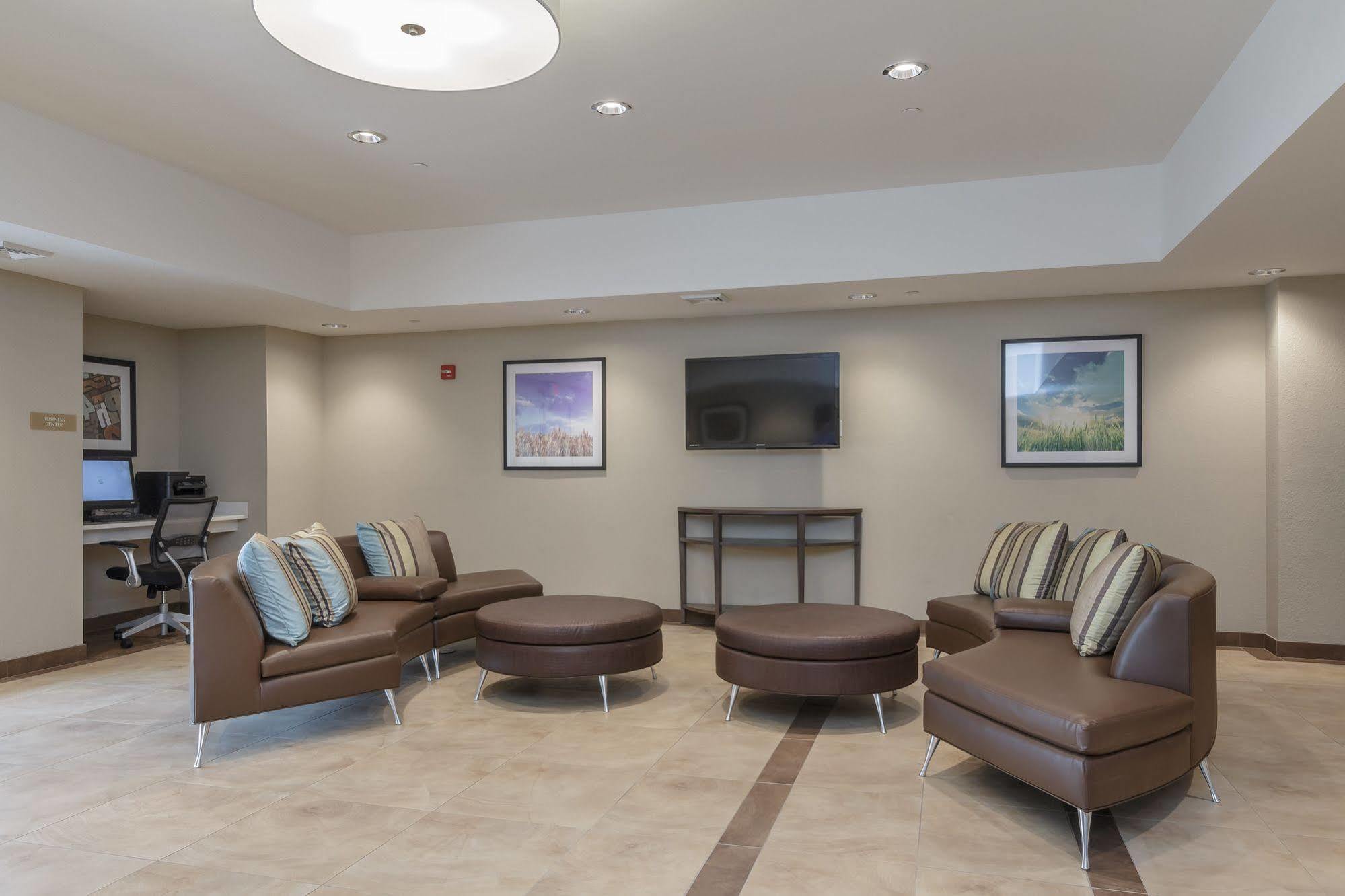 Candlewood Suites Mishawaka By Ihg Exterior foto